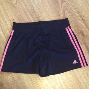 Adidas short- medium
